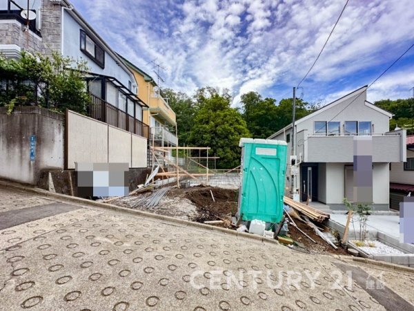 横浜市瀬谷区東野台　新築一戸建て