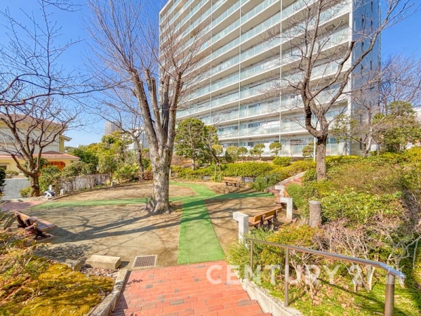 ニューシティ東戸塚東の街四号館