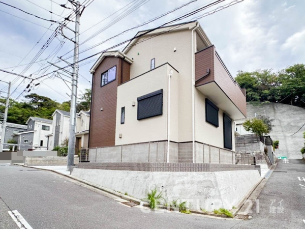 逗子市小坪７丁目　新築一戸建て