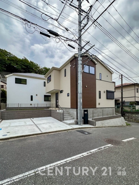 逗子市小坪７丁目　新築一戸建て
