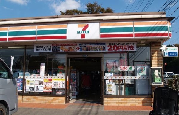 横浜市戸塚区小雀町　新築一戸建て(セブンイレブン横浜原宿２丁目店)