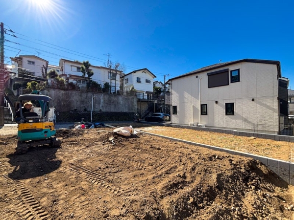 横浜市鶴見区北寺尾３丁目　新築一戸建て