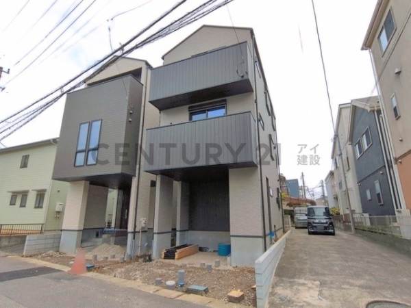 川崎市宮前区南野川３丁目　新築一戸建て