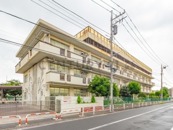 横浜市緑区白山２丁目　新築一戸建て(横浜市立緑小学校)