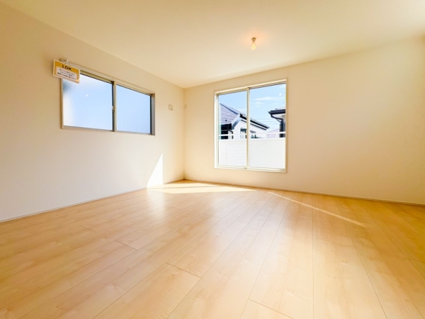 藤沢市高倉　新築一戸建て