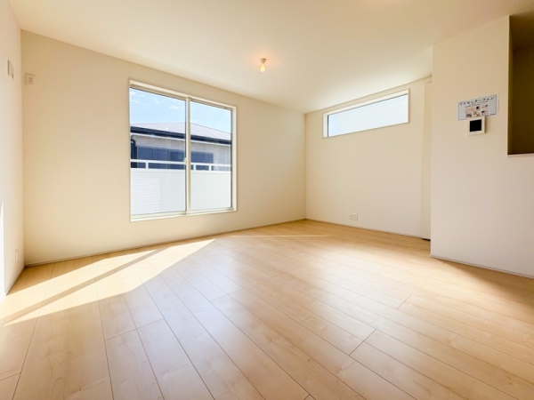 藤沢市高倉　新築一戸建て
