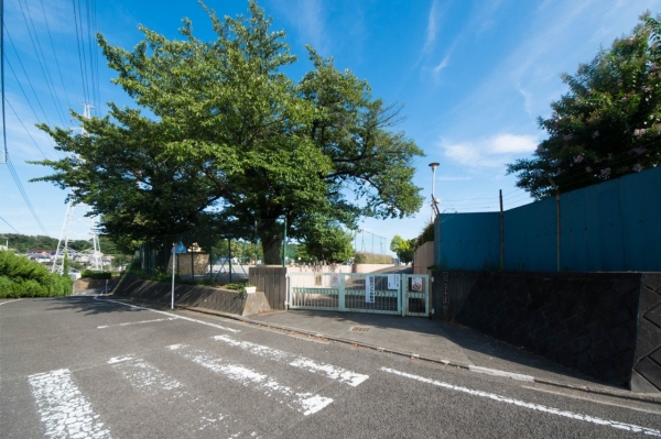 町田市成瀬３丁目　新築一戸建て(成瀬中央小学校)