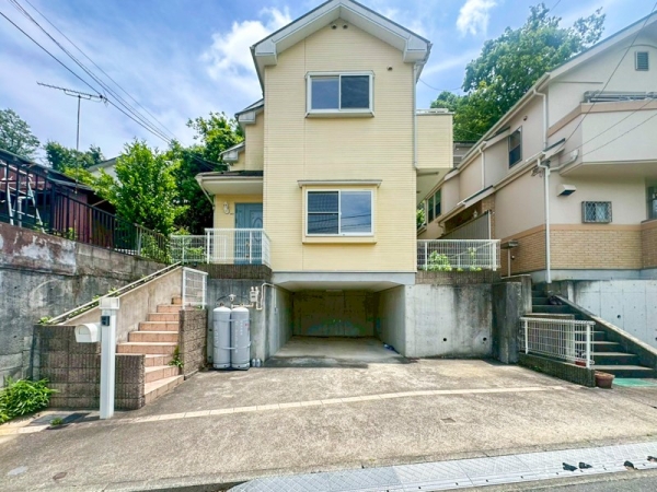 横浜市戸塚区舞岡町　中古一戸建て