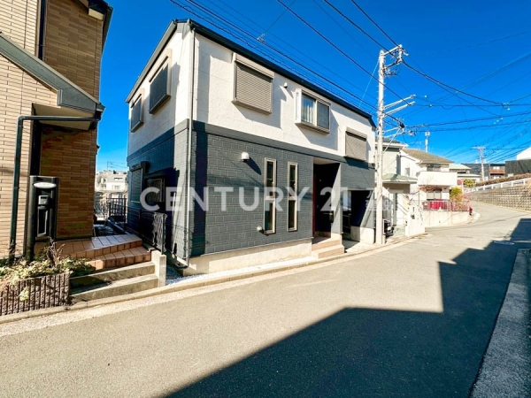 横浜市戸塚区下倉田町　中古一戸建て