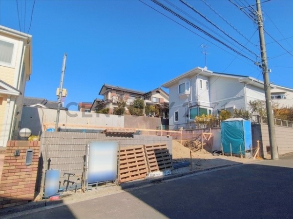 横浜市青葉区美しが丘西２丁目　新築一戸建て