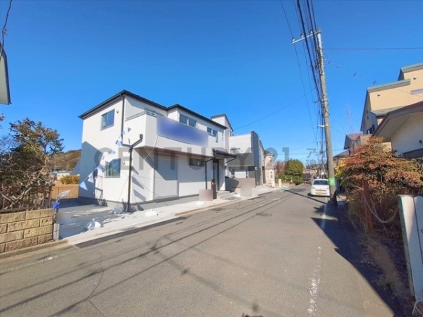 横浜市戸塚区俣野町　新築一戸建て