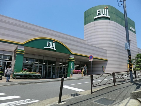 川崎市宮前区梶ケ谷　新築一戸建て(FUJI　上野川店)