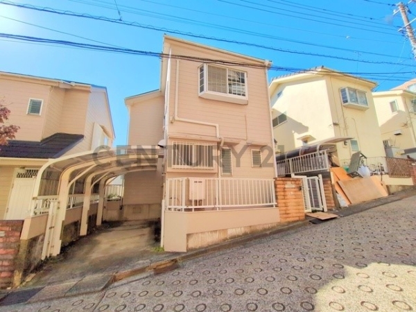 横浜市磯子区滝頭1丁目 中古一戸建て