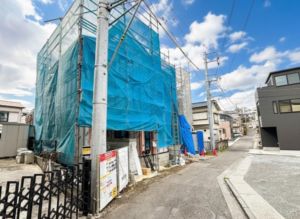 横浜市神奈川区白幡南町　新築一戸建て