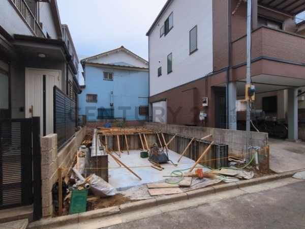 川崎市幸区塚越２丁目　新築一戸建て