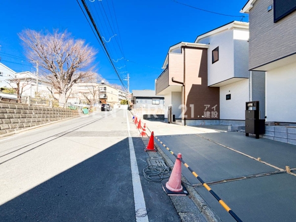 横浜市港南区芹が谷２丁目　新築一戸建て