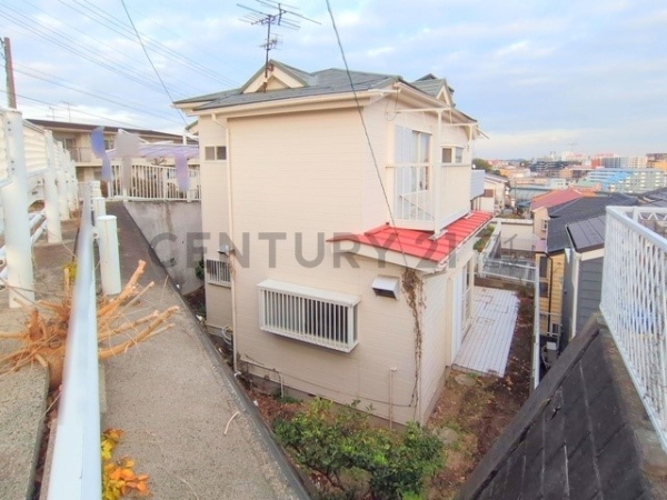 横浜市緑区十日市場町　中古一戸建て