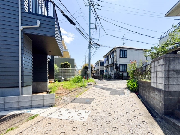 川崎市中原区井田３丁目　新築一戸建て