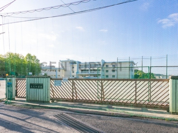 川崎市麻生区東百合丘１丁目　新築一戸建て(川崎市立長沢中学校)