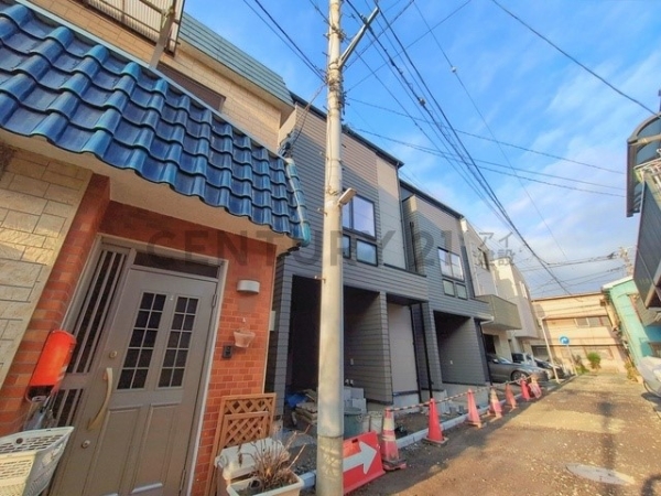 川崎市幸区小向町　新築一戸建て