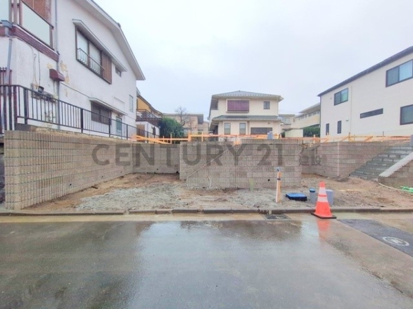 横浜市南区永田台　新築一戸建て