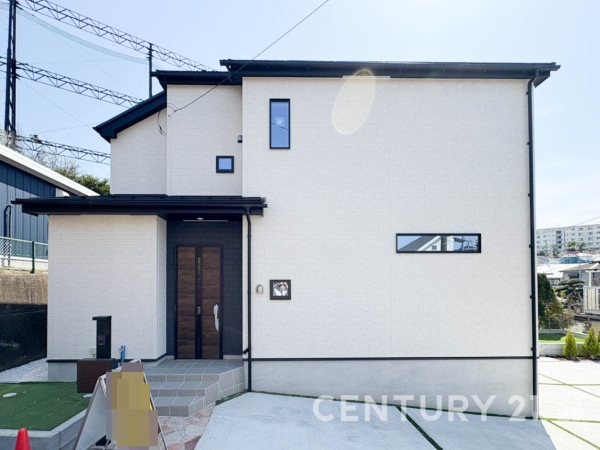 横浜市南区六ツ川３丁目　新築一戸建て
