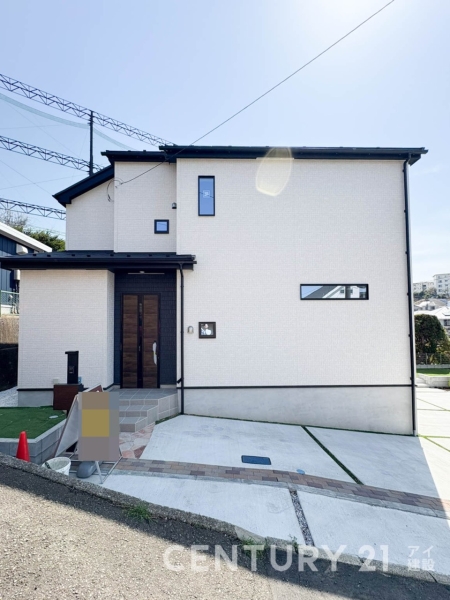 横浜市南区六ツ川３丁目　新築一戸建て