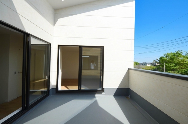 藤沢市本藤沢２丁目　新築一戸建て