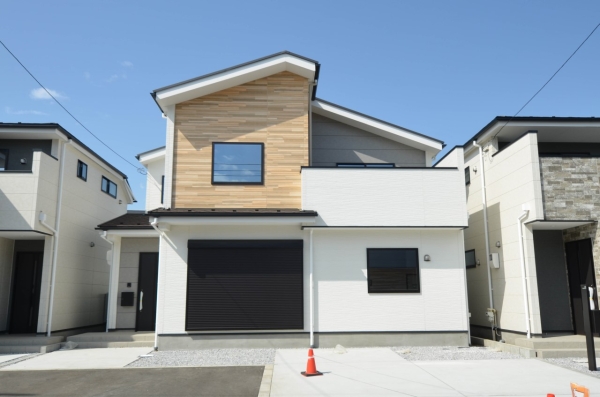 藤沢市本藤沢２丁目　新築一戸建て