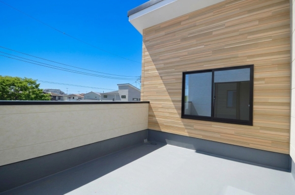 藤沢市本藤沢２丁目　新築一戸建て