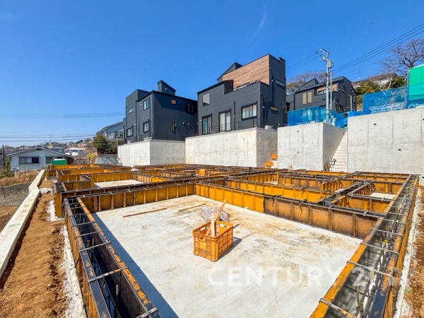 横浜市神奈川区三ツ沢下町　新築一戸建て