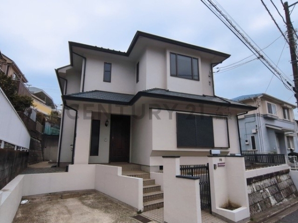 横浜市金沢区富岡西３丁目　中古一戸建て