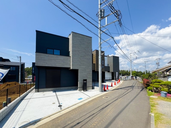 藤沢市城南５丁目　新築一戸建て