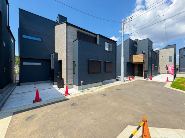 藤沢市城南５丁目　新築一戸建て