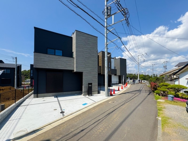 藤沢市城南５丁目　新築一戸建て