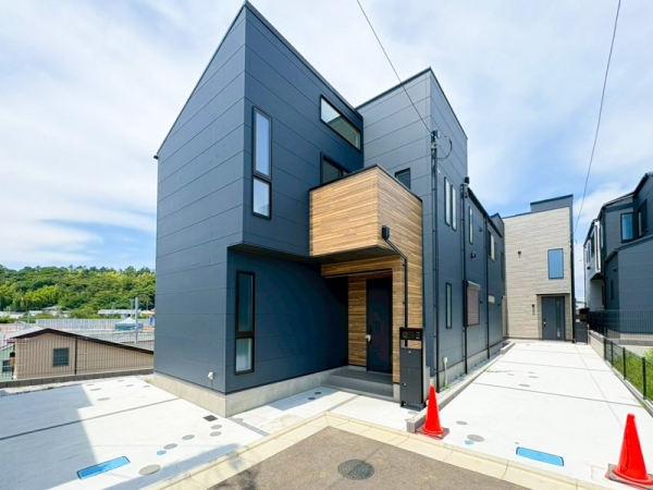 藤沢市城南５丁目　新築一戸建て
