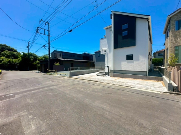 横浜市泉区緑園７丁目　新築一戸建て