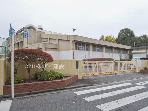 横浜市港南区日野５丁目の中古一戸建て(横浜市立港南中学校)
