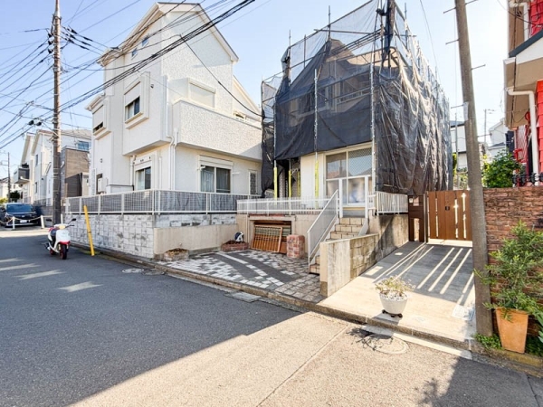 横浜市旭区金が谷１丁目　中古一戸建て