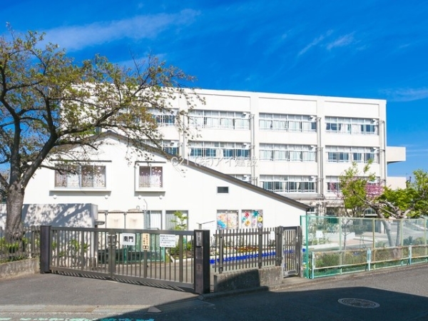 横浜市青葉区青葉台２丁目　新築一戸建て(横浜市立青葉台小学校)