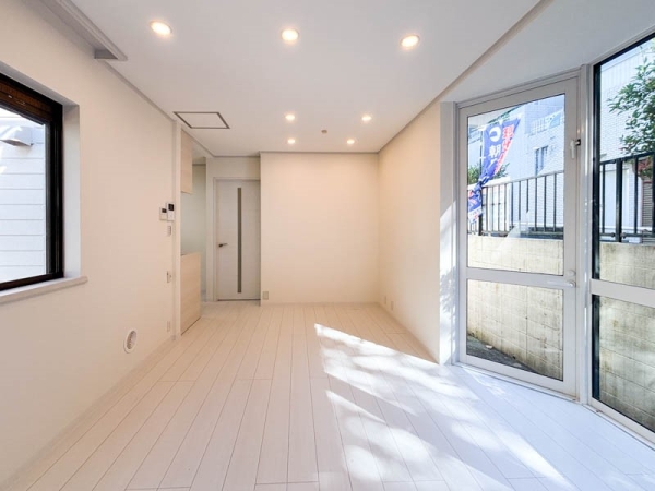 川崎市麻生区高石２丁目　中古一戸建て