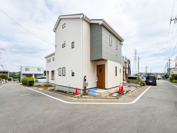 藤沢市石川２丁目　新築一戸建て
