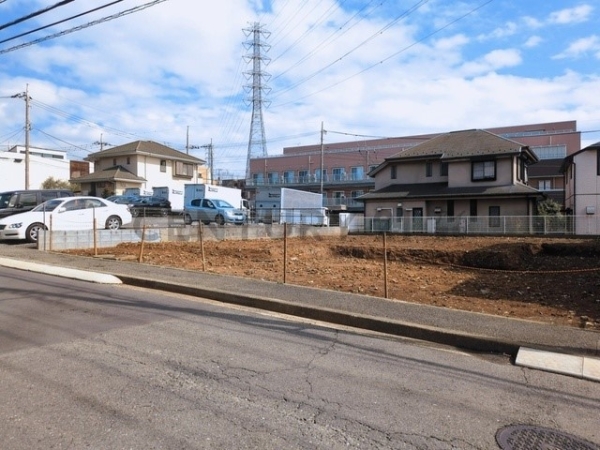 横浜市都筑区見花山　売地