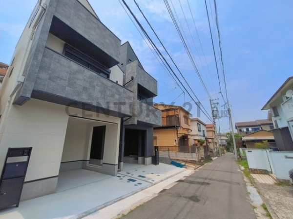 横浜市西区西戸部町２丁目　新築一戸建て