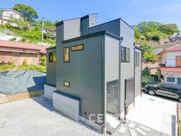 横浜市中区本牧町２丁目　新築一戸建て