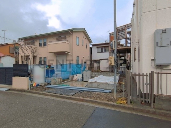 横浜市磯子区滝頭２丁目　新築一戸建て