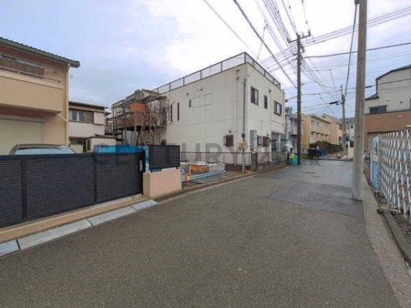 横浜市磯子区滝頭２丁目　新築一戸建て