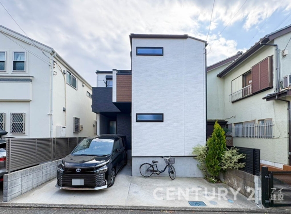 横浜市瀬谷区阿久和東１丁目　中古一戸建て