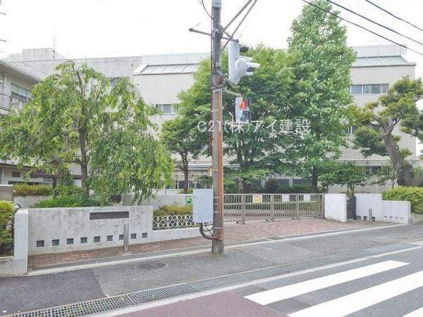 横浜市中区北方町２丁目　新築一戸建て(横浜市立北方小学校)