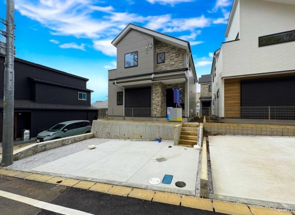 町田市本町田　新築一戸建て